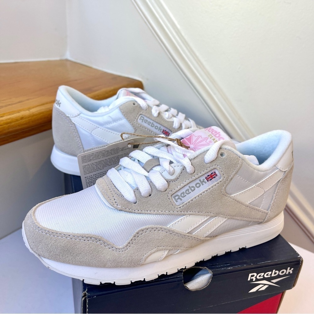 NWT Reebok CL Nylon White Womens Sneakers classic grey shoes